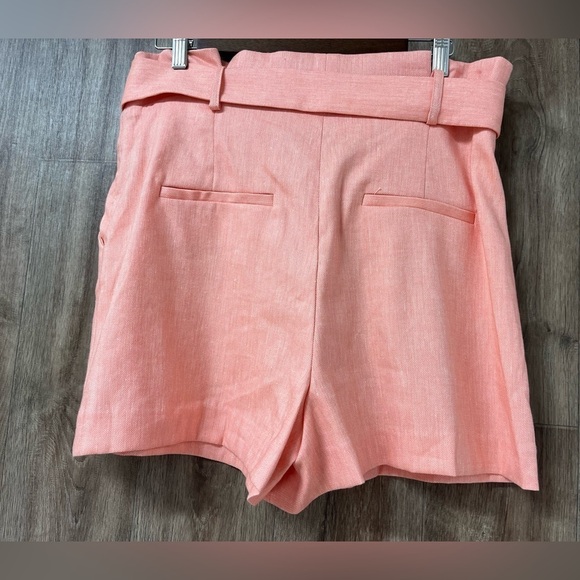 NEW Veronica Beard Ashland Linen Blend Belted Shorts - Picture 3 of 10